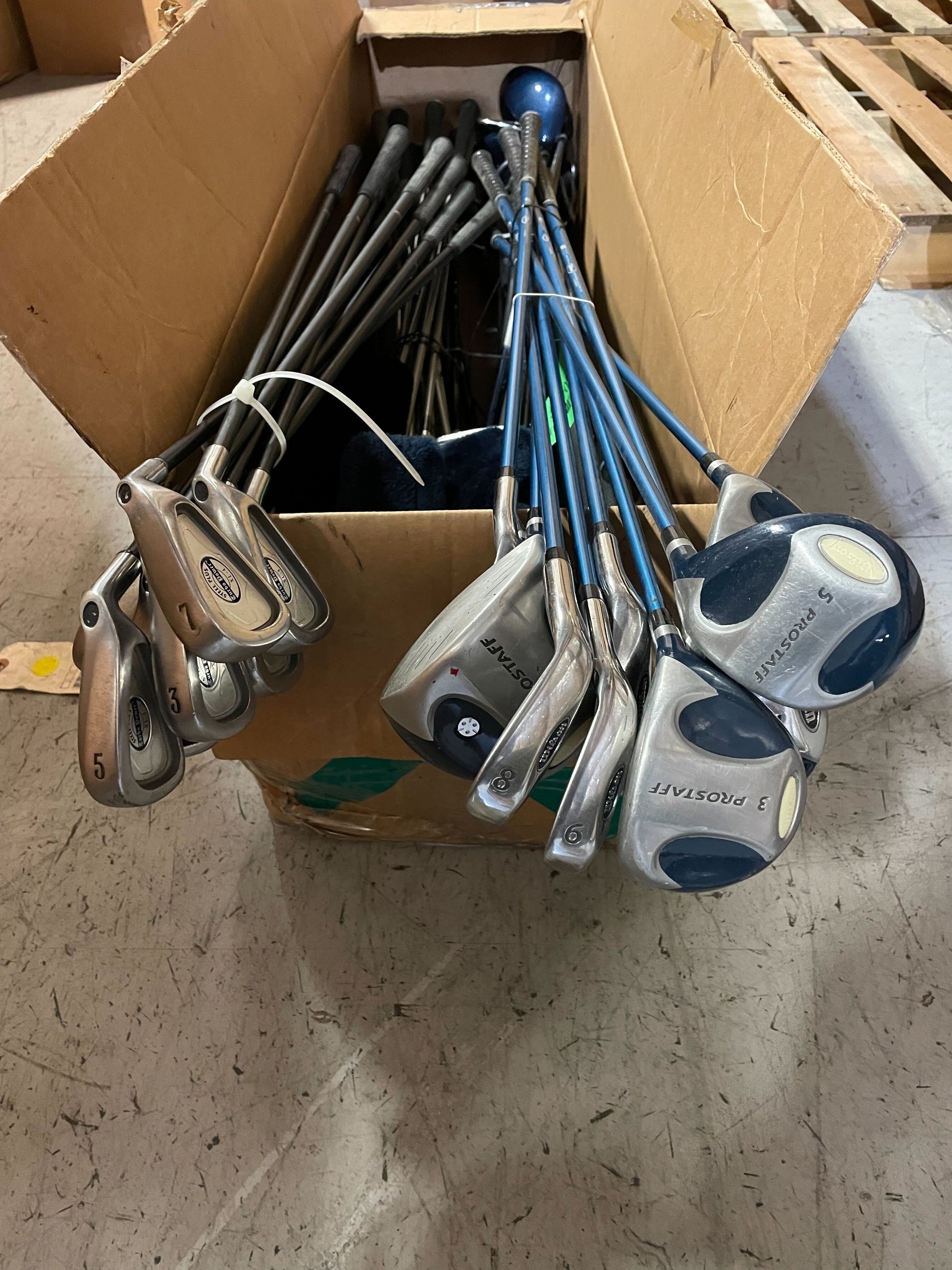 Wilson Mixed Iron Set - Right/Left - Iron Set - Various Flex-Next Round